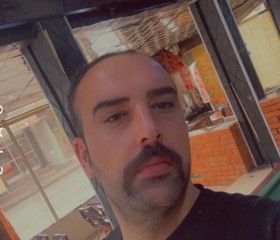 Ameel, 32, Al-Hamdaniya
