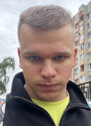 Артем из Дмитрова 20 лет