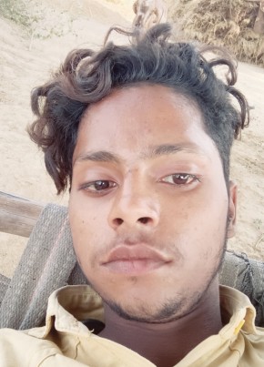 Adnan, 18, India, Hāpur