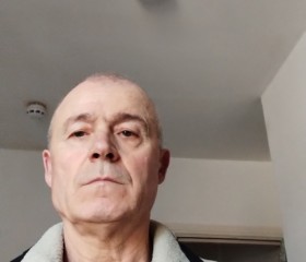Ivan, 54, Boston