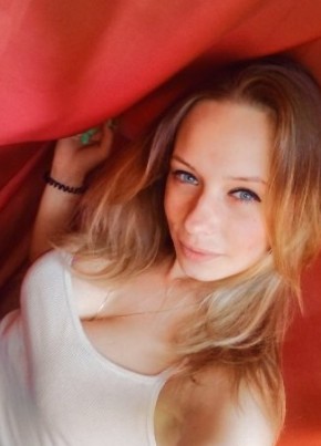 Zina, 22, Russia, Moscow