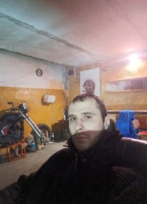 Антон из Ангарска 36 лет