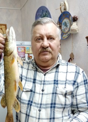 Юрий, 64, Россия, Духовщина