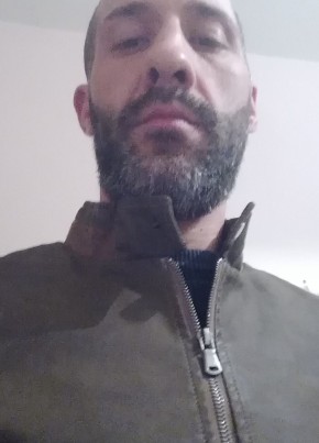 Domenico, 37, Repubblica Italiana, Cerignola