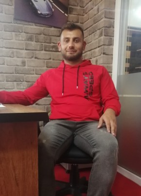Ali, 31, Türkiye Cumhuriyeti, Yenihisar