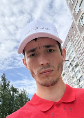 Иван из Мурманска 24 года