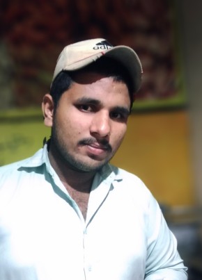 Usman, 18, Pakistan, Lahore