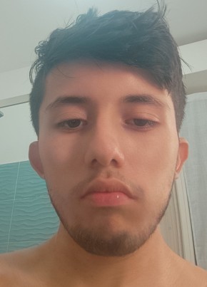 Goodboy18 из Cologno Monzese 18 лет