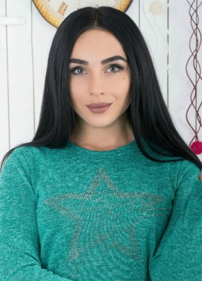 Виктория, 29, Россия, Белгород