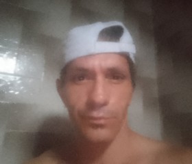 Severo, 41, Guadalajara