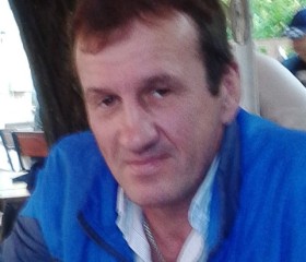 Павел, 58 лет, Київ