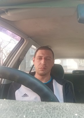 Денис из Воронежа 34 года