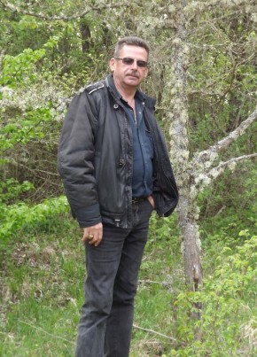 Андрей, 60, Россия, Орджоникидзе