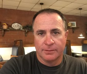 gene, 52 года, La Verne