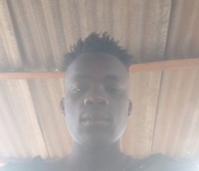 Boniface, 20, Moshi