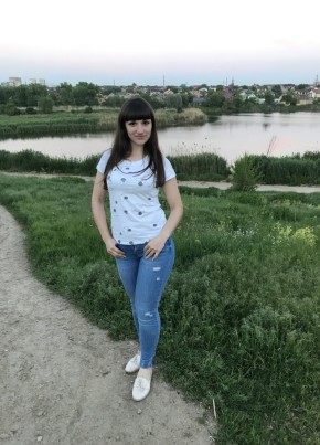 Оксана, 30, Россия, Ростов-на-Дону