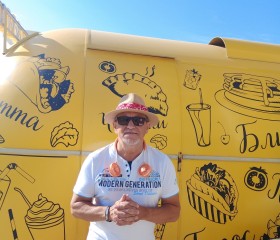 Arseniy, 55, Simferopol