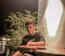 Phú, 29, Ho Chi Minh City