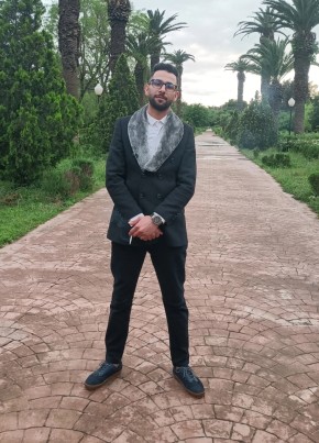 Lahcen из Algiers 33 года