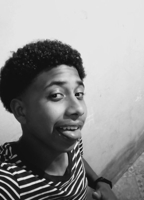 Ezequiel из São Paulo capital 18 лет
