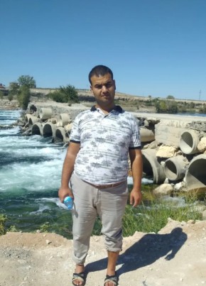 Ugur Yılmaz из İskenderun 18 лет