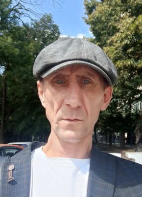 Эдуард из Георгиевска 48 лет