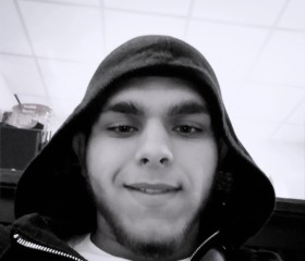 Islam, 19, Leichlingen