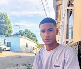 Eduardo Martinez, 22, Guatire