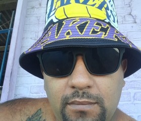 Lobo, 33, Buenos Aires