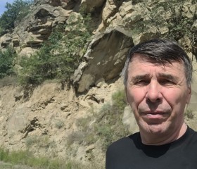 Aleksandr, 68, Moscow
