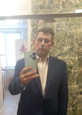 Алексей из Санкт-Петербурга 52 года