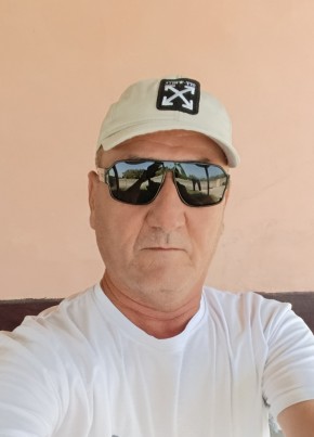 Fyrkat из Bekobod 52 года