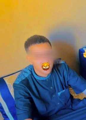 Mohamed из Oran 18 лет