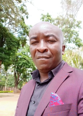 Gideon Nyams, 39, Kenya, Kisumu