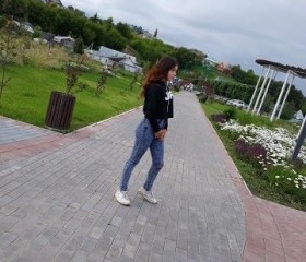 Карина, 23 года, Новосибирск