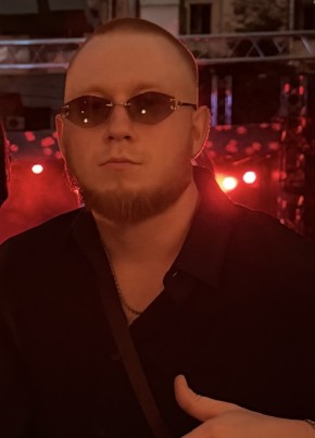 Евгений из Казани 24 года
