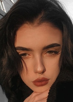 Kristina, 21, Россия, Омск