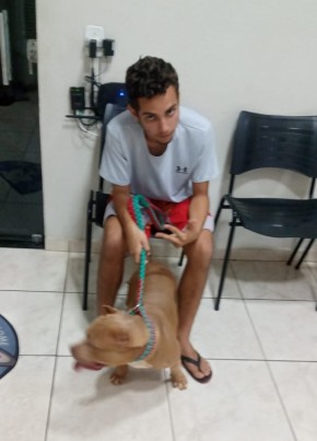 Lucas из Araçatuba 18 лет