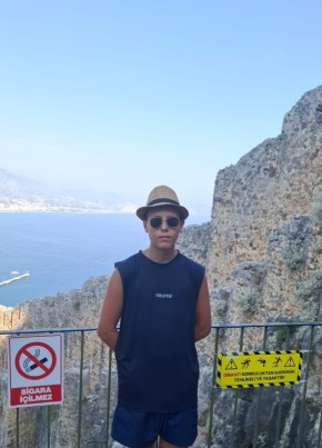 Gigi из Chişinău 18 лет