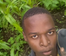 Hemed, 26, Moshi