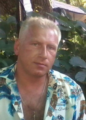 Сергей, 47, Россия, Магадан