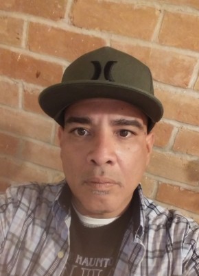 Hector, 45, United States of America, Mission