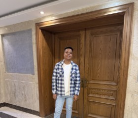hassan, 25, Cairo