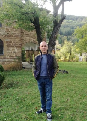 Рошен, 57, Република България, Провадия