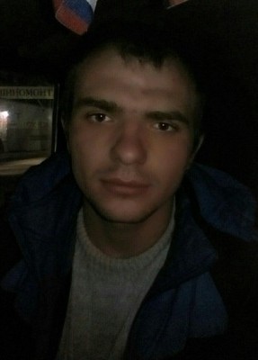 Александр, 28, Россия, Павловск (Воронежская обл.)