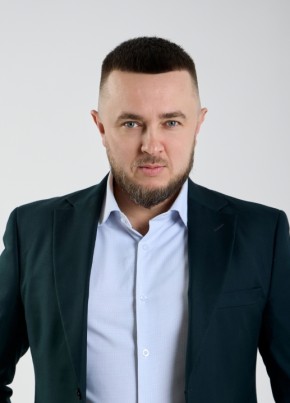 Антон из Новотитаровскаи 39 лет
