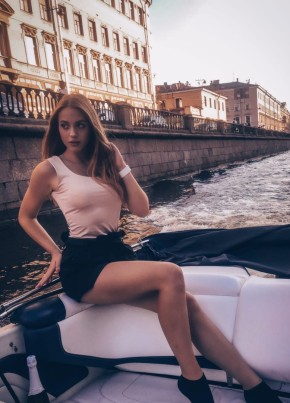 Валерия, 30, Россия, Санкт-Петербург