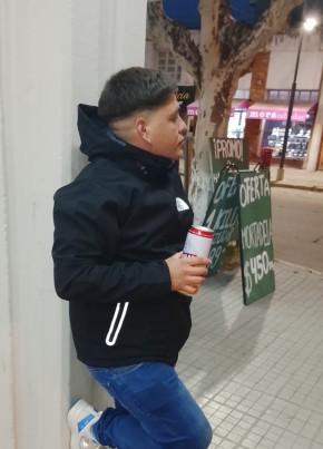 Ezequiel из Rosario 18 лет