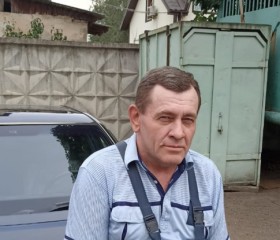 Олег, 52 года, Алматы