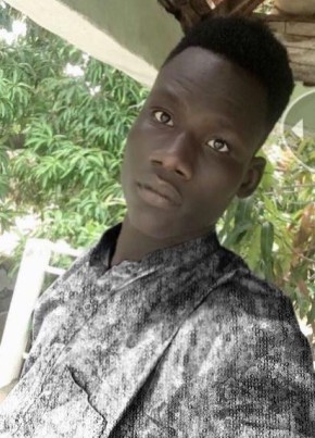 Brahim Braye, 21, République du Tchad, Ndjamena